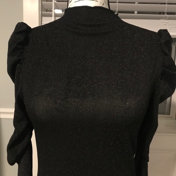 SPARKLEY Shein puff sleeve shine top - Picture 3 of 4